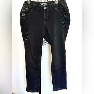 Series black Levi pants